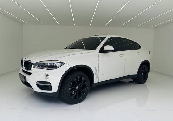 BMW X6 3.0 35I 4X4 COUPÉ 6 CILINDROS 24V GASOLINA 4P AUTOMÁTICO BMW X6 3.0 35I 4X4 COUPÉ 6 CILINDROS 24V GASOLINA 4P AUTOMÁTICO